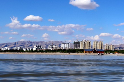 广州到阿拉善盟物流公司物流点位于巴彦浩特物流园